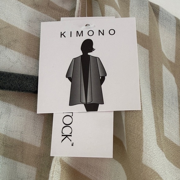 Jessica McClintock Cream and Tan Kimono - Picture 7 of 7